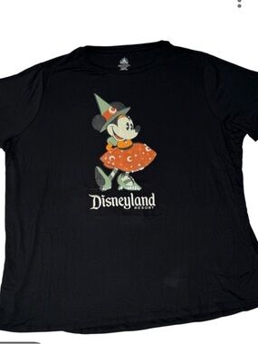 Disneyland Resort Minnie Mouse Halloween Witch Tee – Women’s 1X – Like New